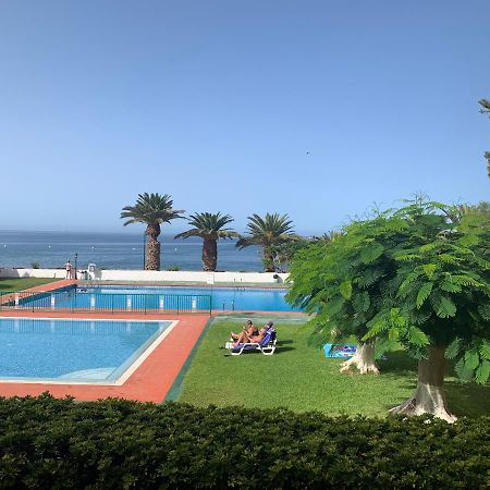 로스크리스티아노스 Comodoro, Situado En Frente Del Mar 아파트 외부 사진